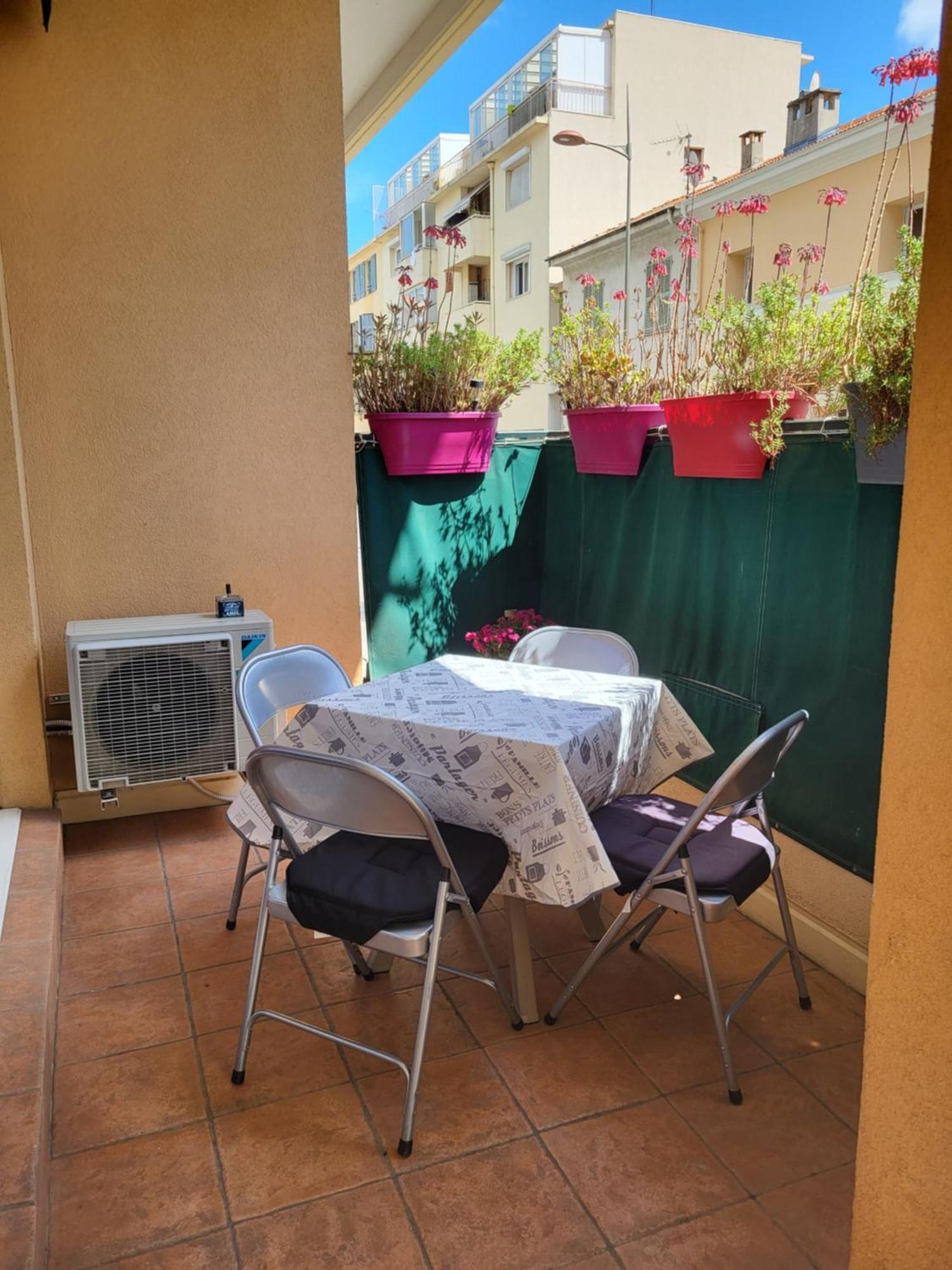 Appartamento Coeur D'Azur Saint-Laurent-du-Var Esterno foto