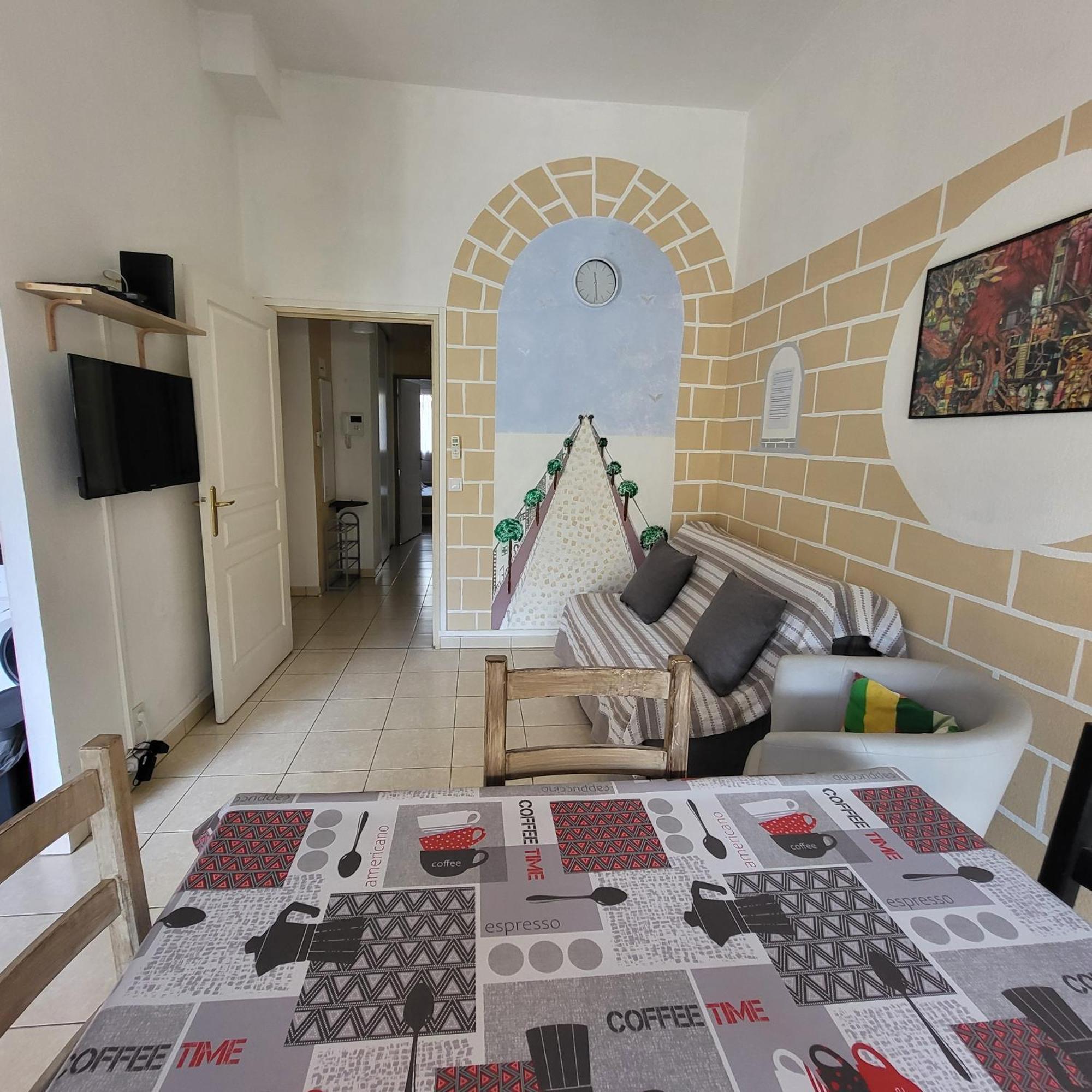 Appartamento Coeur D'Azur Saint-Laurent-du-Var Esterno foto